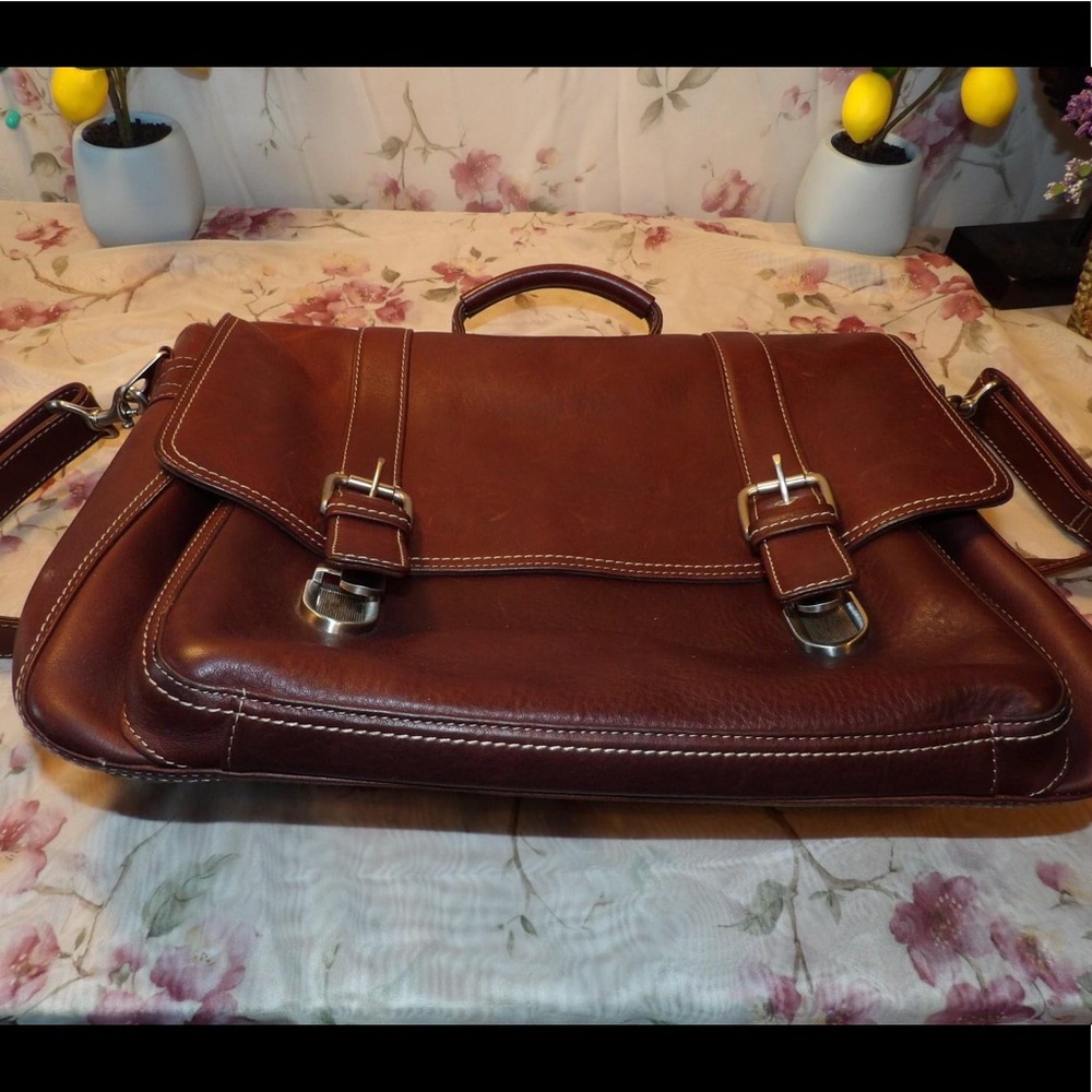 Ralph Lauren Chaps Leather Messenger Bag